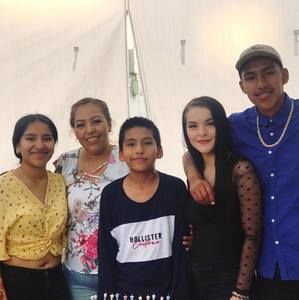 Meet your Posher, Yolanda